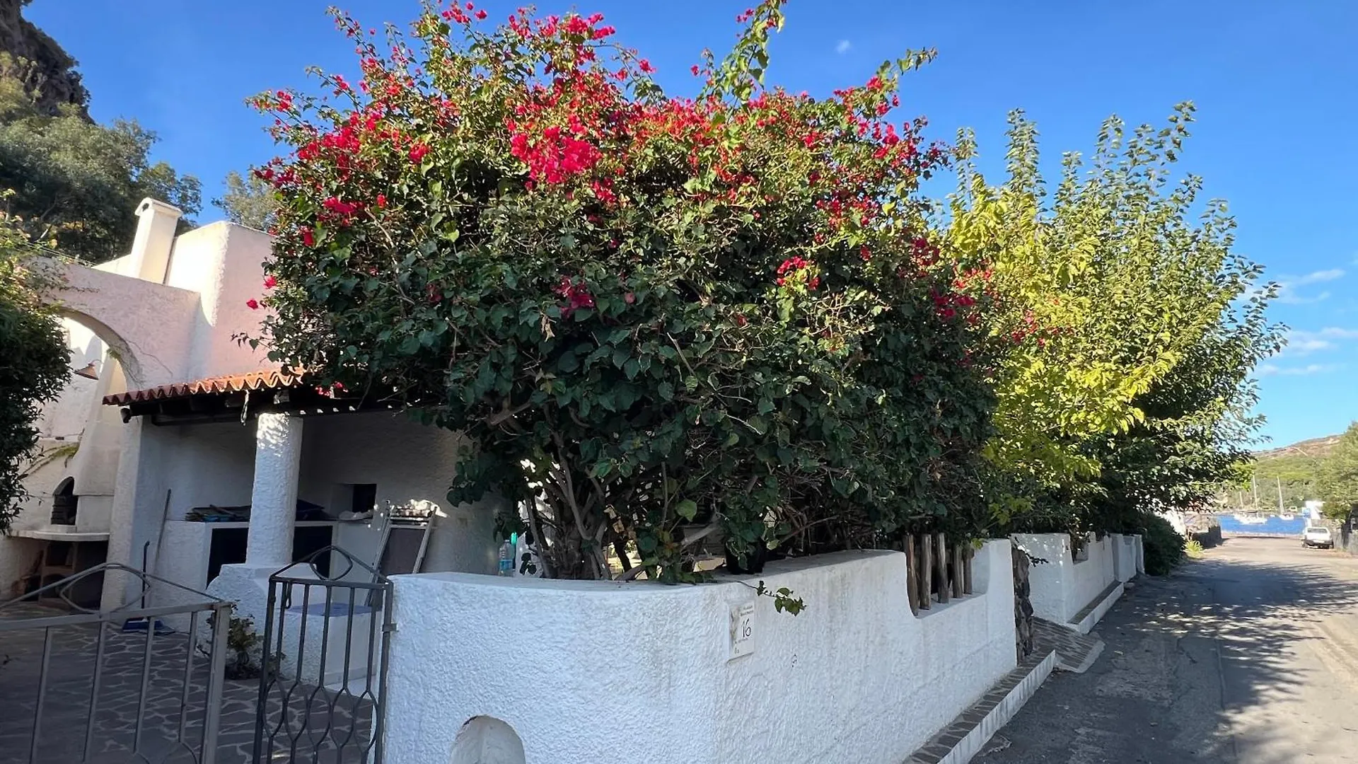 Villa Buganvillee Вулкано
